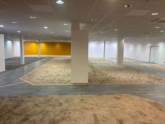 Local commercial à louer de 1 260m² en ZAC Epagny