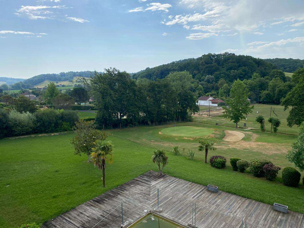 Vente murs libres hôtel restaurant dans le Béarn 