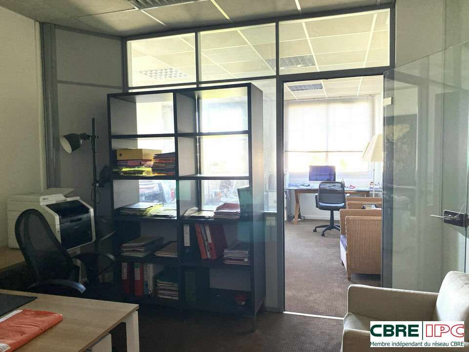 Location bureaux de 35m² à Bayonne Allées Marines