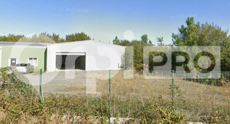 Local 288m² à louer forte visibilité à Sanguinet 