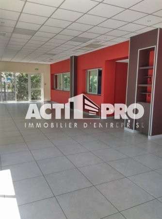 A louer local 365m² à Perpignan Polygone Nord