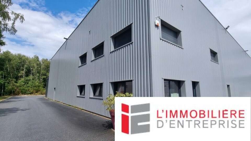 A louer bâtiment 2600m² ZA de Lanveur à Languidic