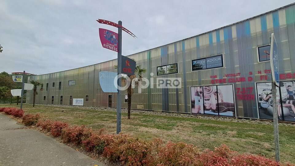 Bureau 177m² RDC à vendre axe passant à Mourenx