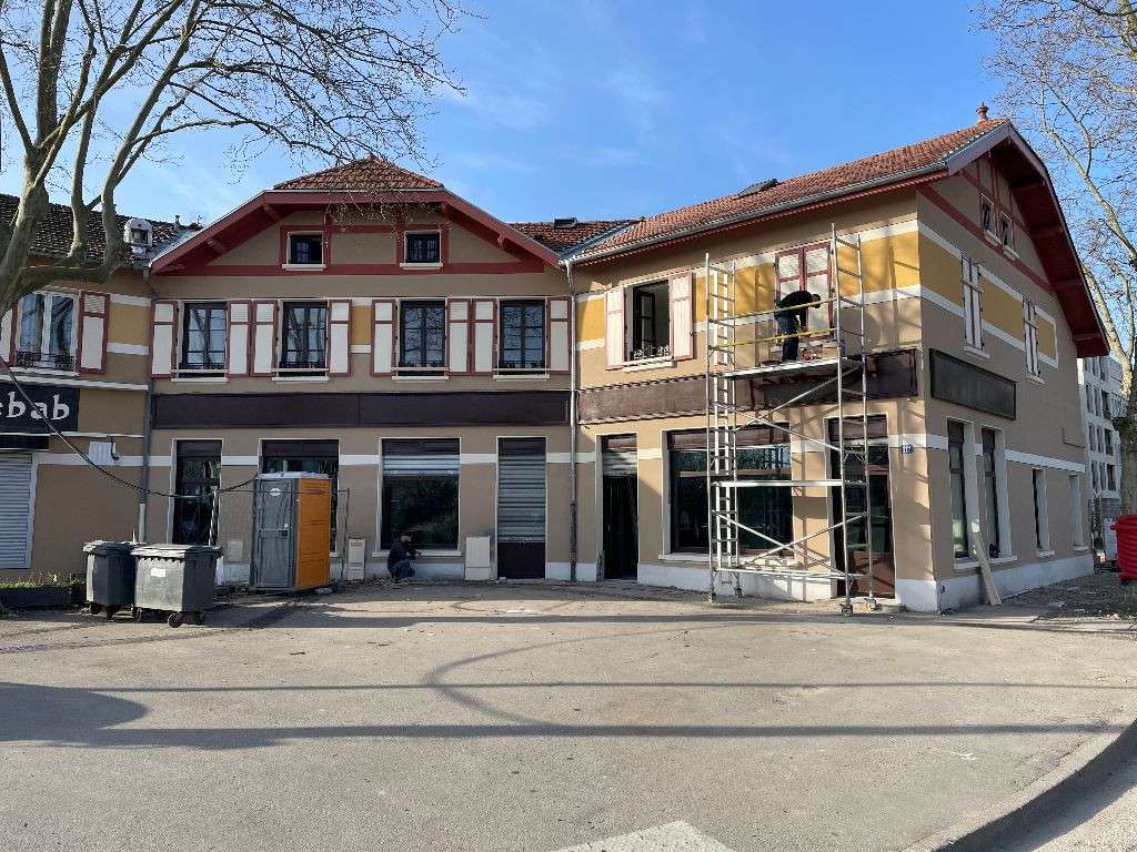 Local commercial à louer Rue de la Poudrette 69100