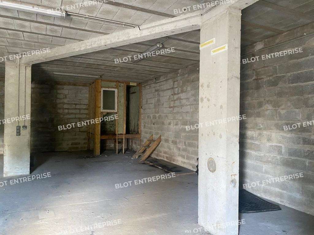 A vendre local d'activités 110m² Brest ZA du Rufa