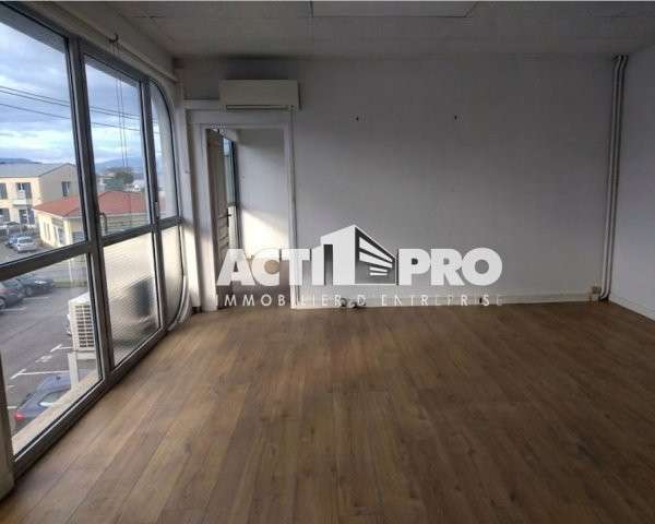 A louer bureaux de 75m² en Pyrénées Orientales
