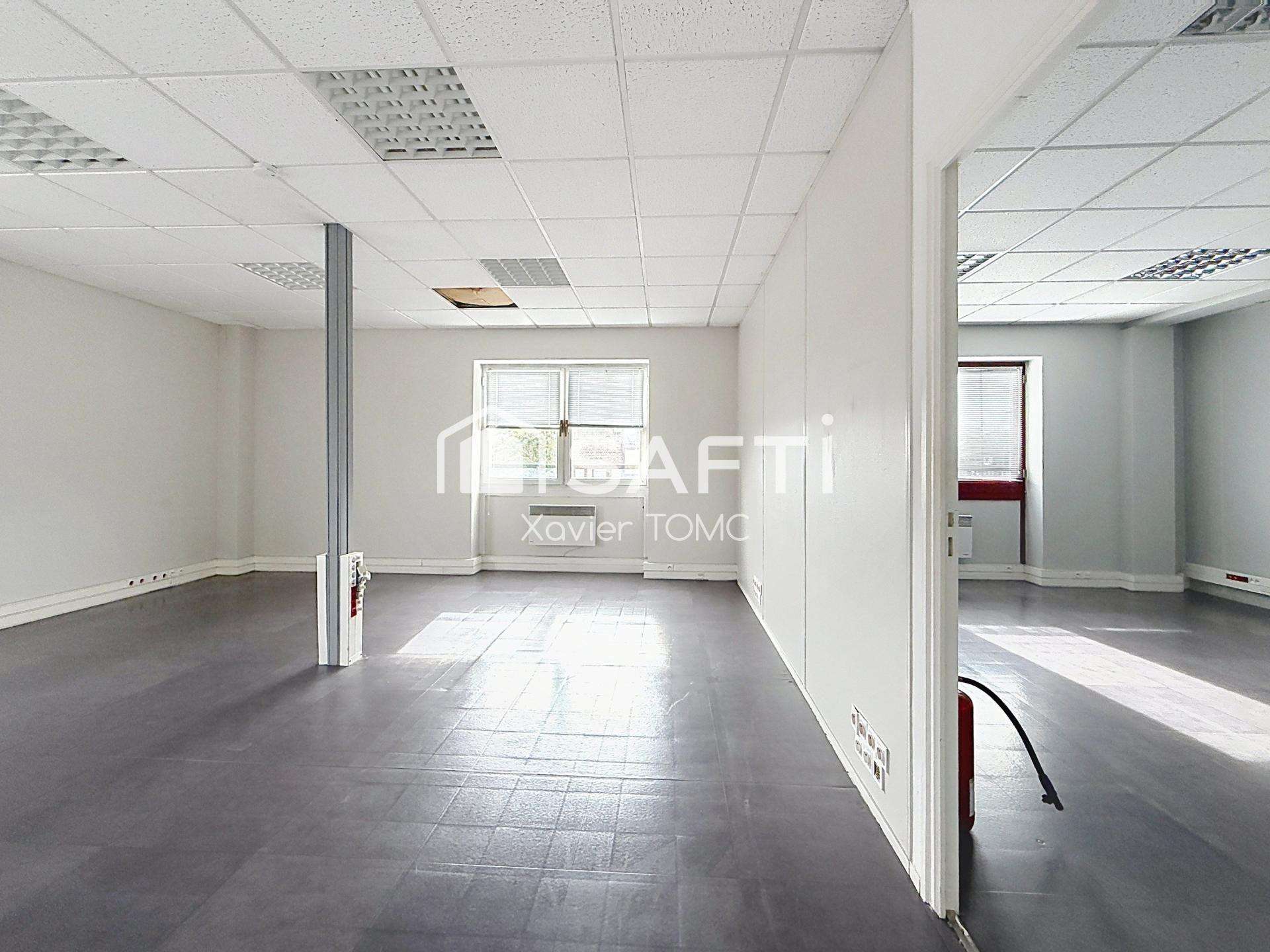A louer bureaux de 220m² en zone tertiaire à Lens