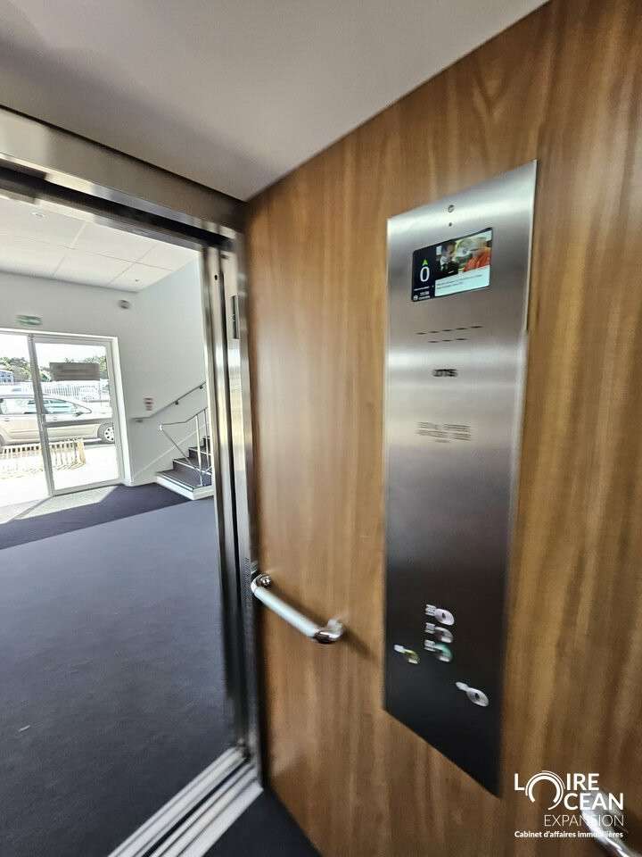 A louer bureaux 74m² au 1er étage à Pornic Ouest
