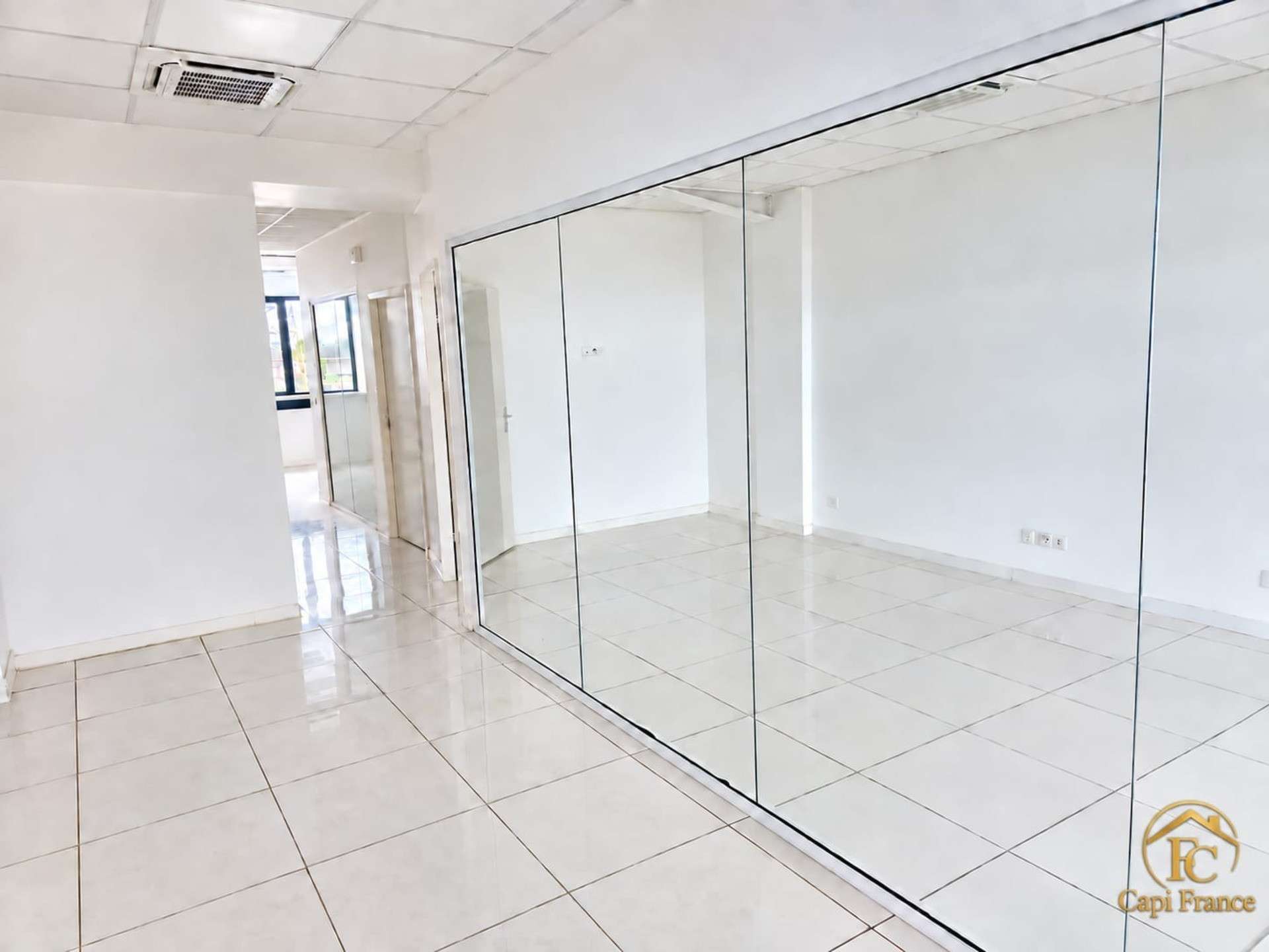 A louer bureaux de standing 128m² Baie-Mahault