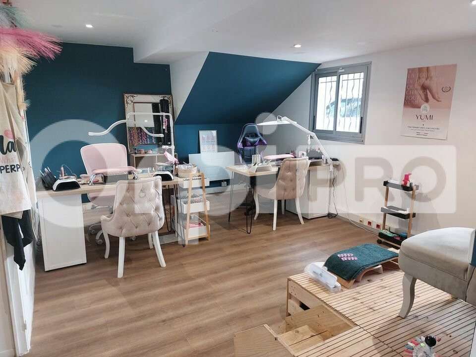 Vente local commercial 57m² Manosque face gare