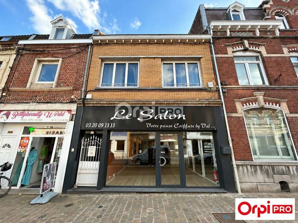 A louer local commercial 50m² centre Lomme-Bourg