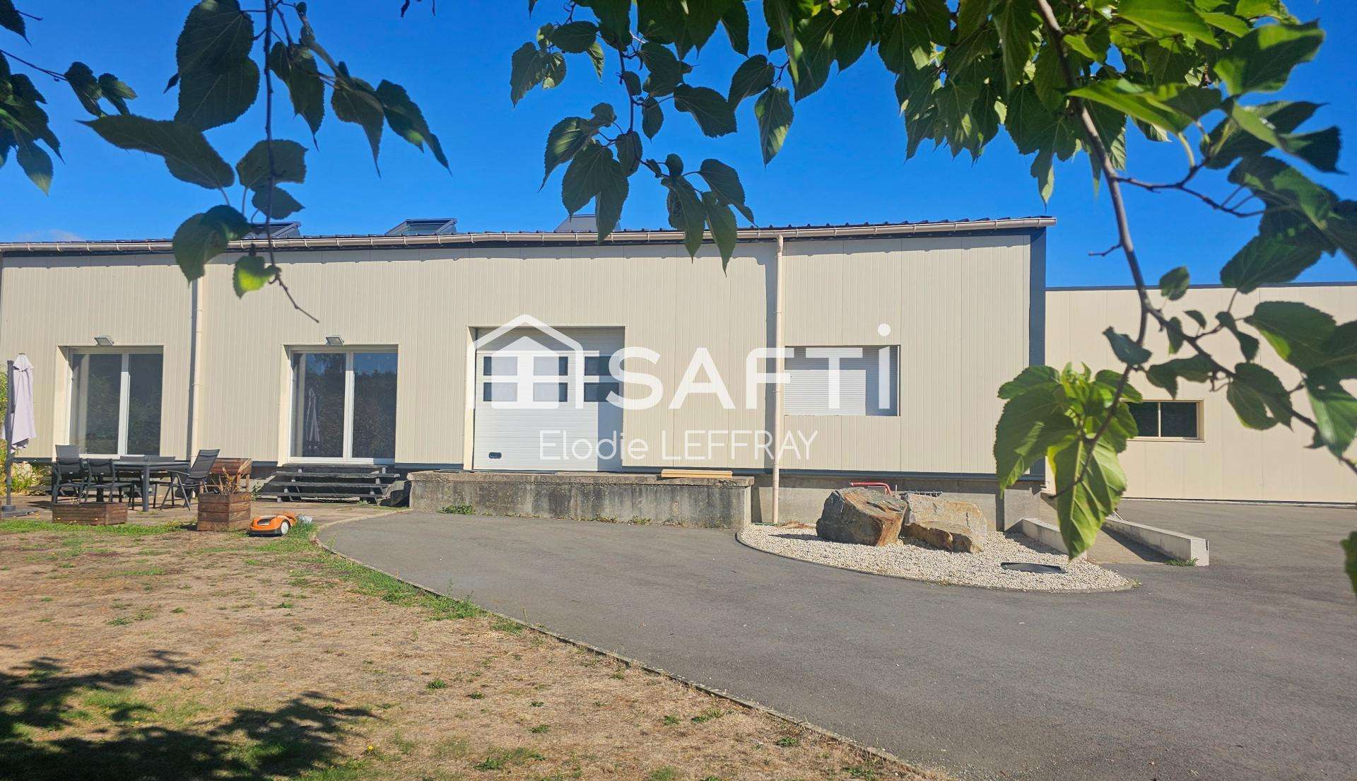 AV bâtiment d'activité 820m² mixte à Pontvallain