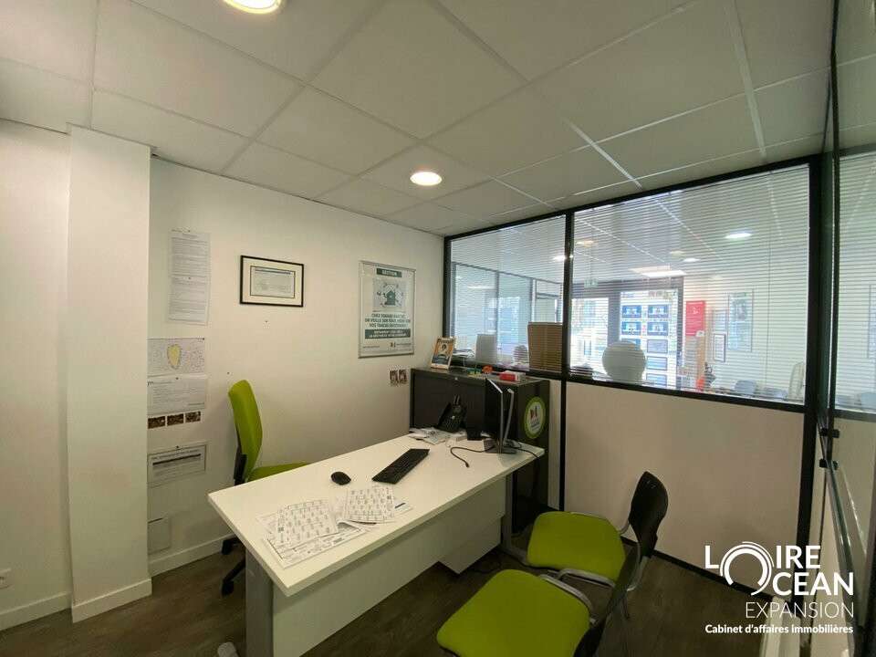 Loue local bureaux de 101m² St Sébastien sur Loire