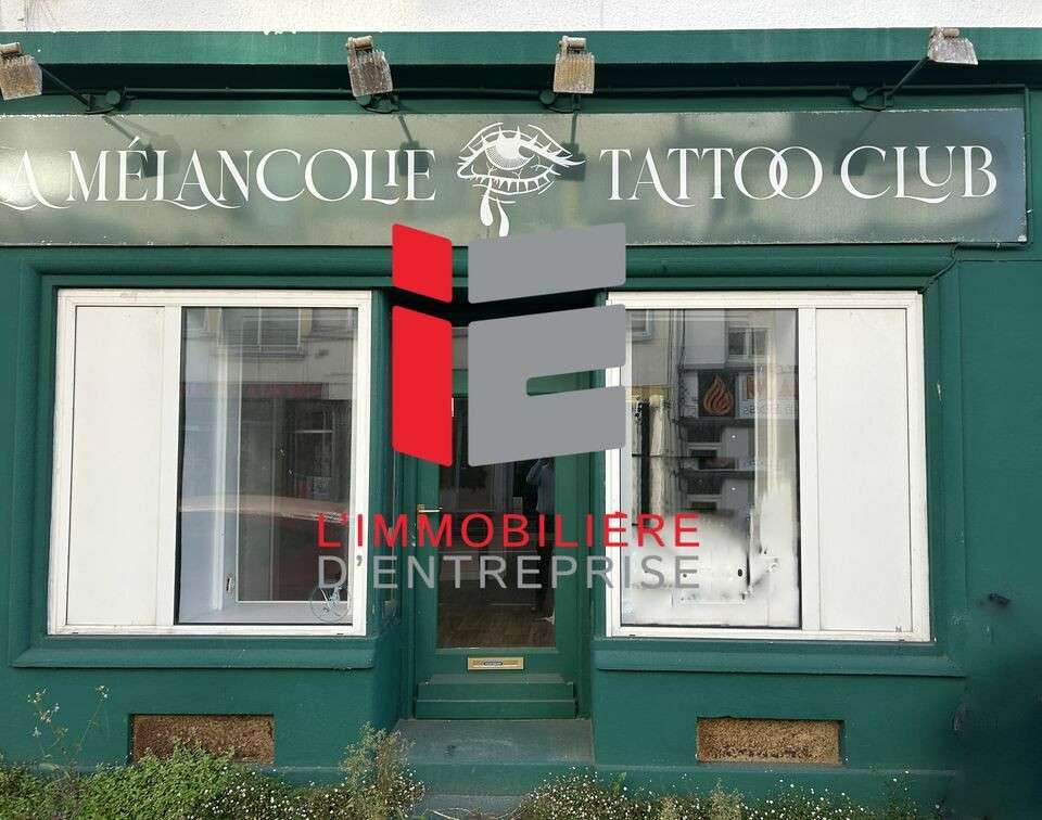 A louer local commercial 120m² empl N°1 Lanester