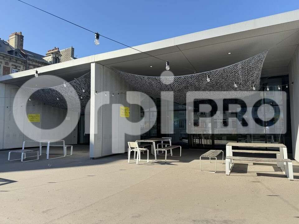 A louer local commercial 295m² centre Le Havre