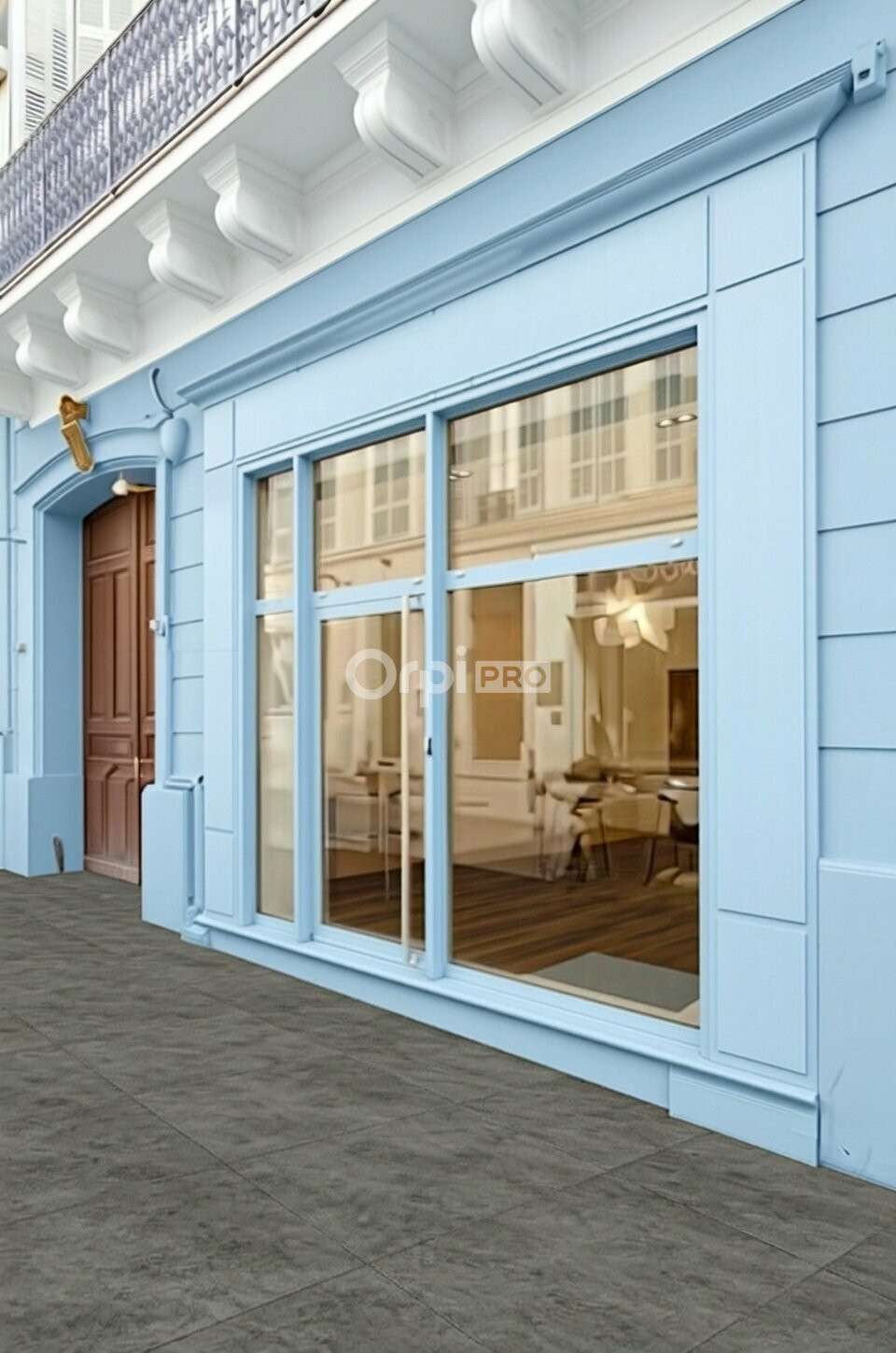 Local commercial à louer rue Grignan Marseille 1er