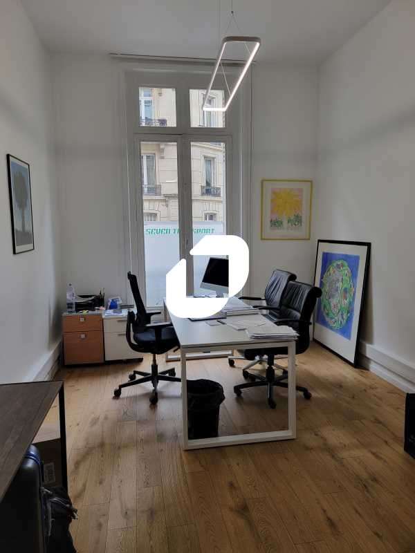 A louer Bureaux 56m² Paris
