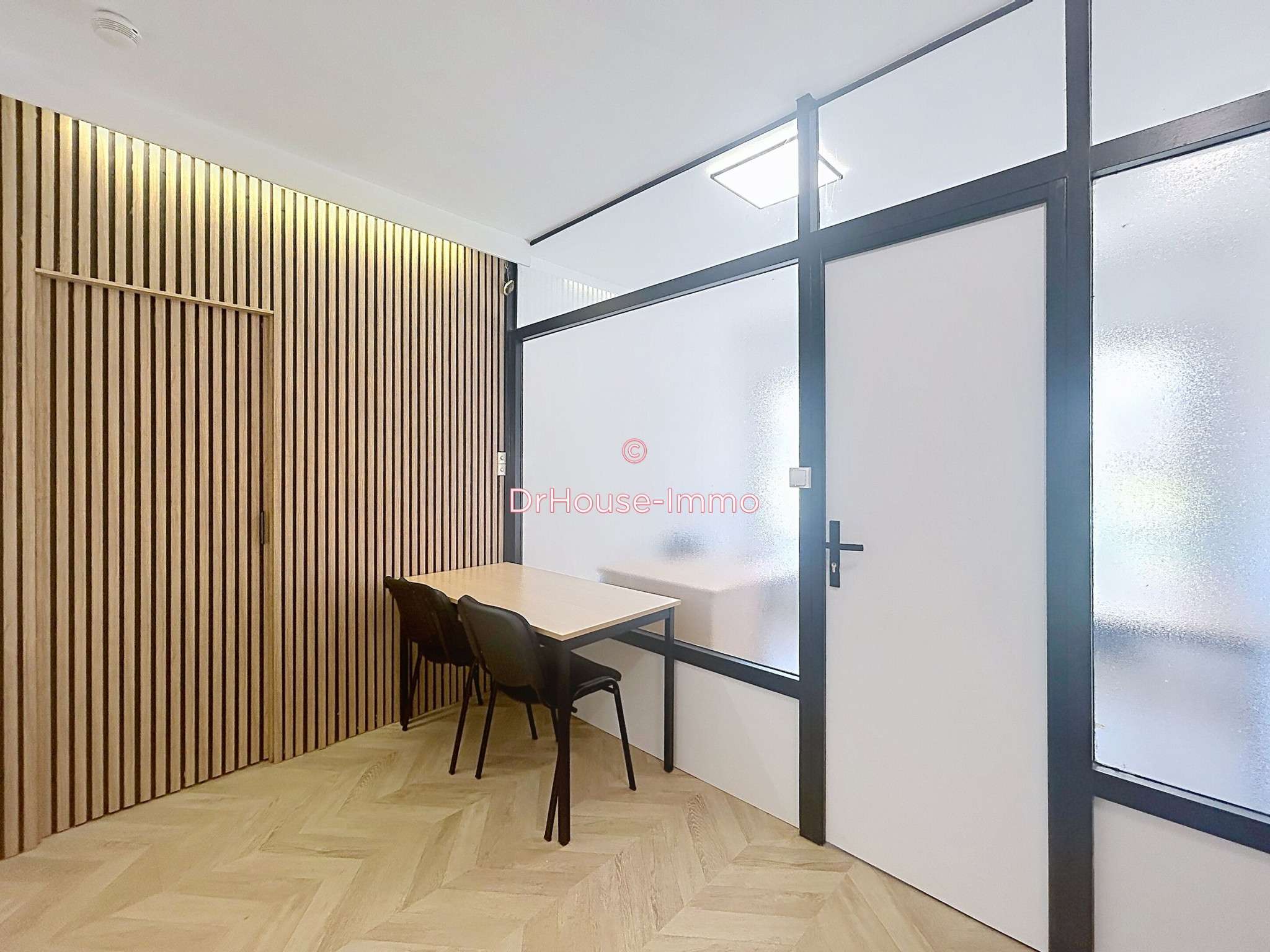 Location bureau 43m² en centre affaires Marseille