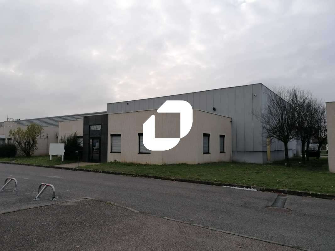 A louer Local d'activité 630m² Vaulx en velin