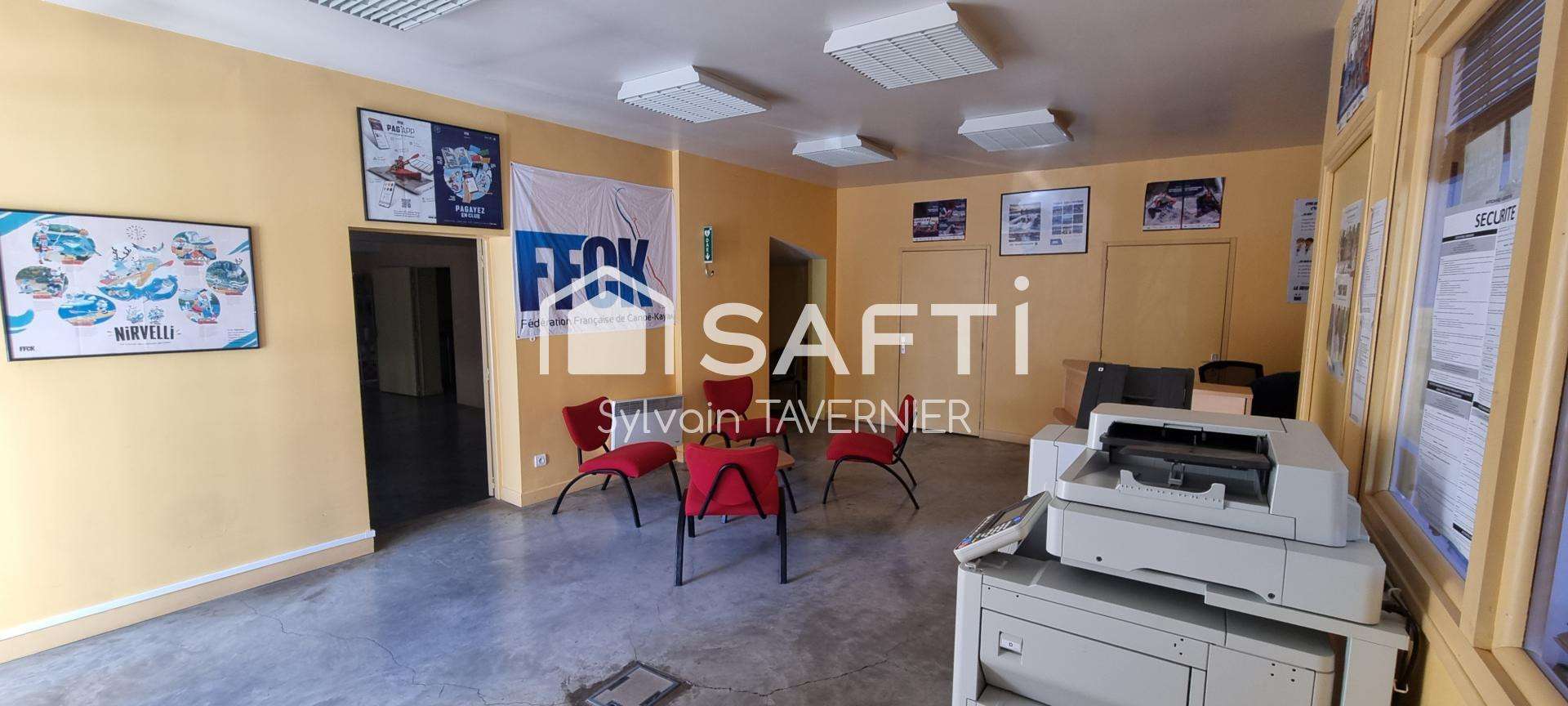 Vente bureaux 174m² + entrepôt de 241m² à Biache