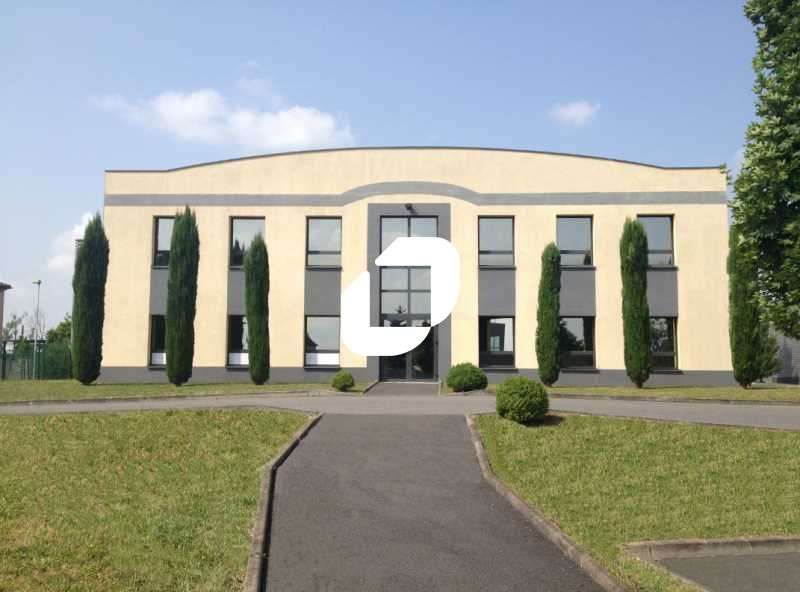 A louer Local d'activité 3304m² Arnas