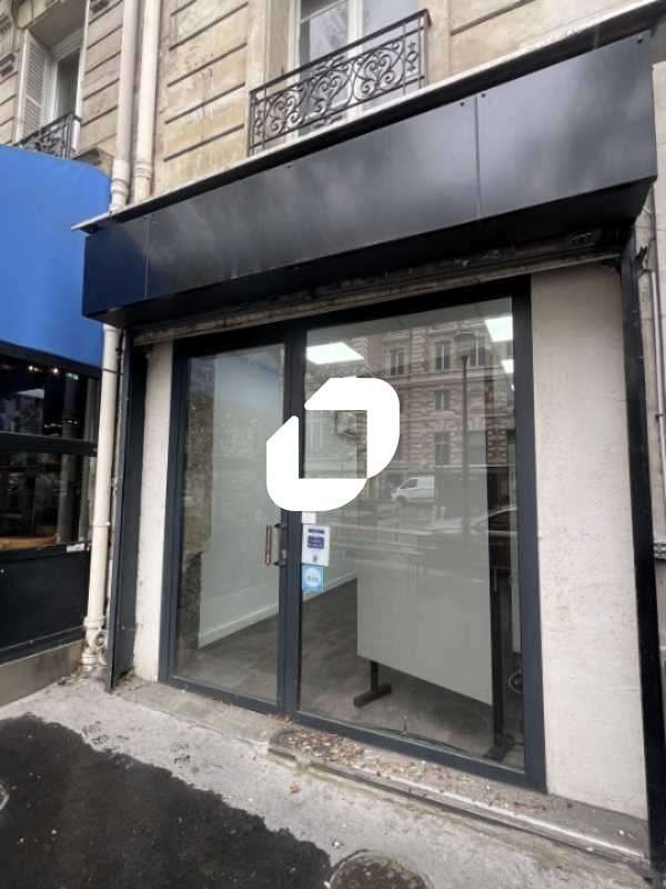 A louer Local commercial 45m² Paris