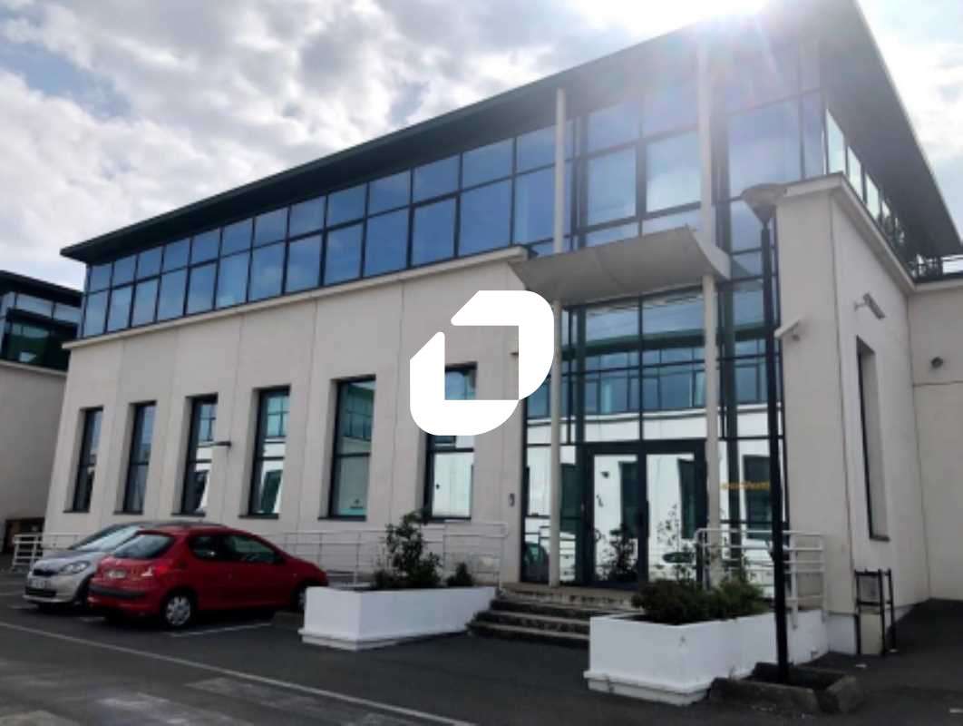 A louer Bureaux 301m² Villeneuve la garenne