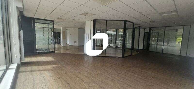 Vente Local commercial 249m² Rueil malmaison