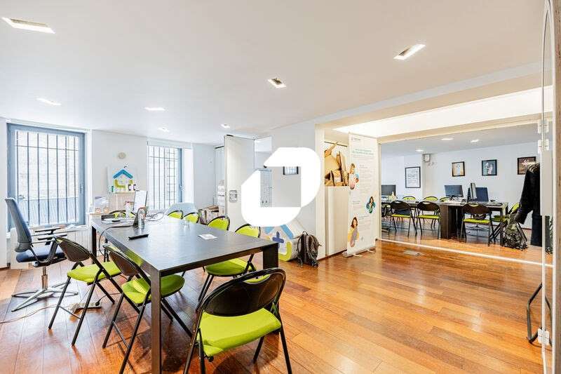 Vente Bureaux 112m² Paris