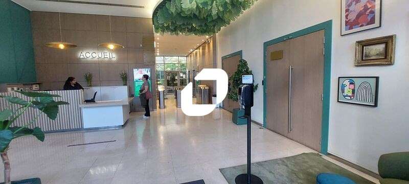 A louer Bureaux 871m² Saint denis