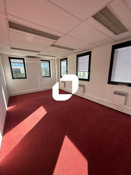A louer Bureaux 281m² Nanterre