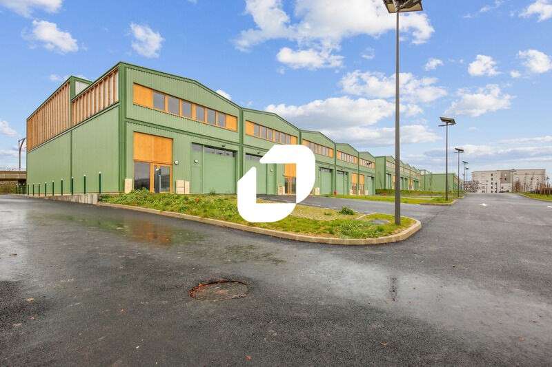 A louer Local d'activité 8554m² Stains