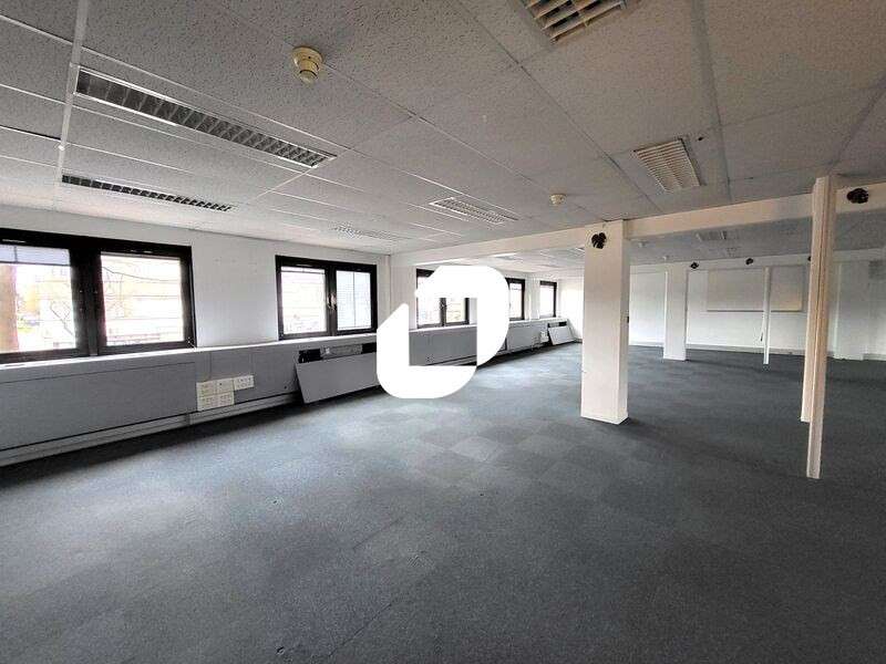 Vente Bureaux 1152m² Croix