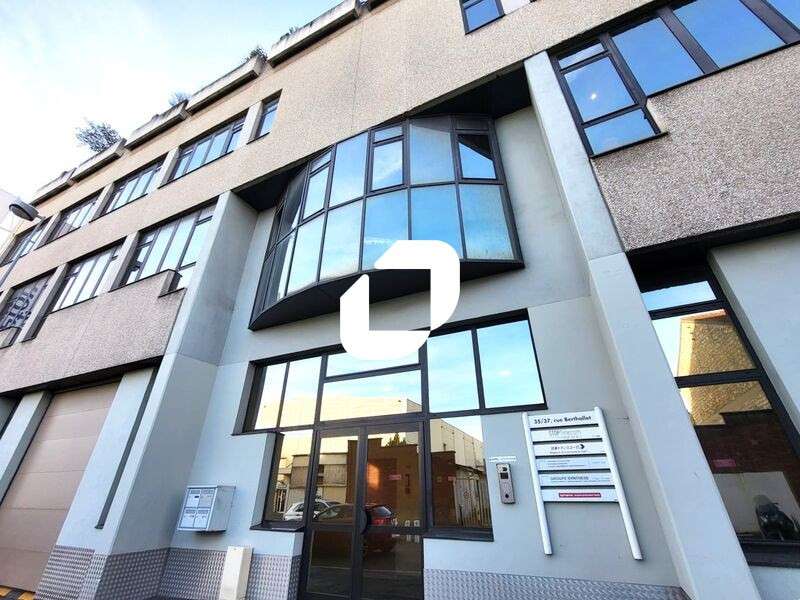 A louer Bureaux 151m² Arcueil