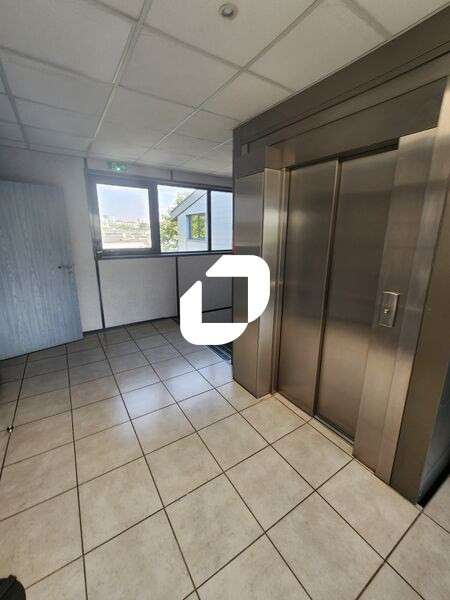 Vente Bureaux 2500m² Creteil