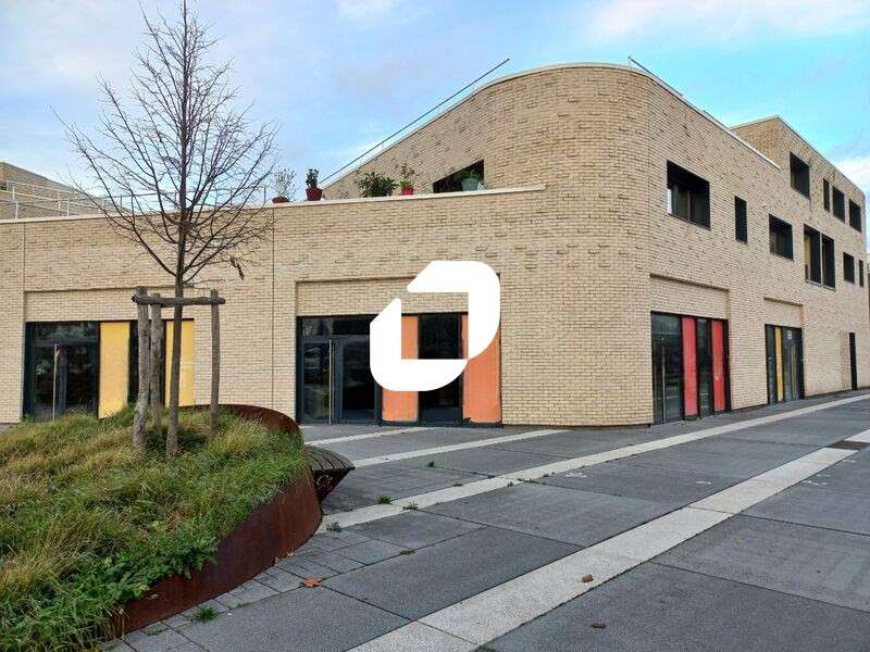 A louer Local commercial 800m² Wattrelos