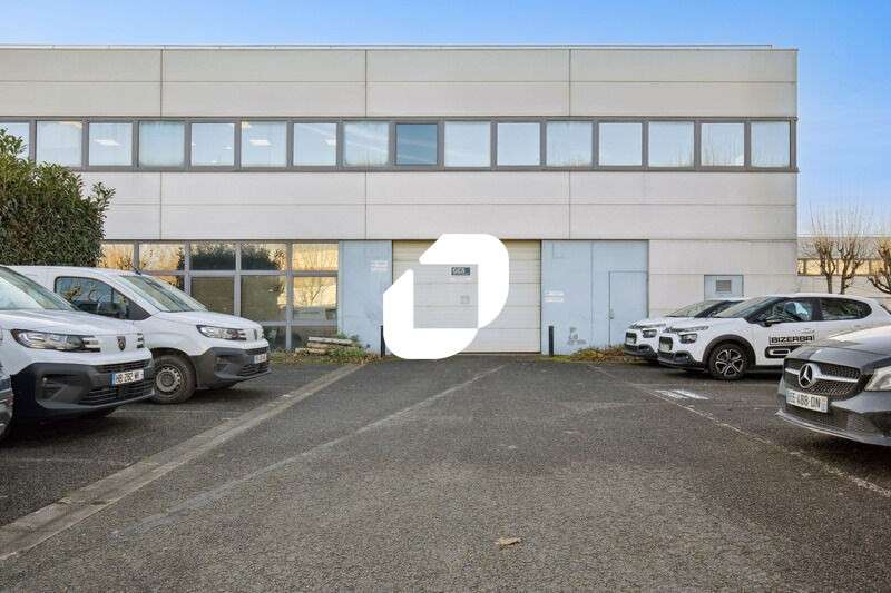 Vente Local d'activité 545m² Roissy en france