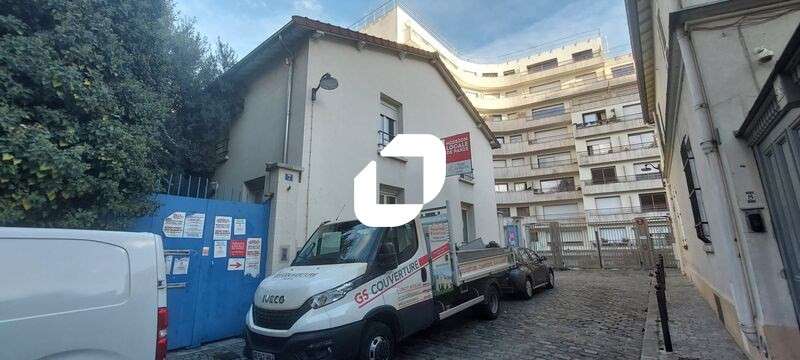A louer Bureaux 692m² Paris