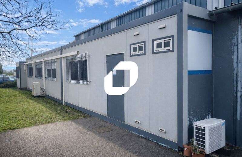 A louer Local d'activité 157m² Corbas