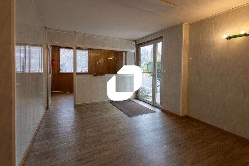 A louer Bureaux 152m² Palaiseau