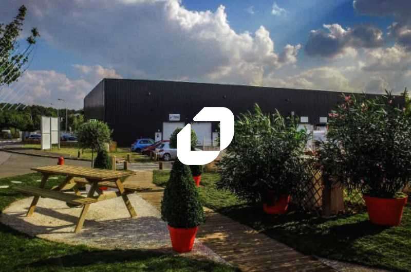 A louer Local d'activité 1756m² Louvres