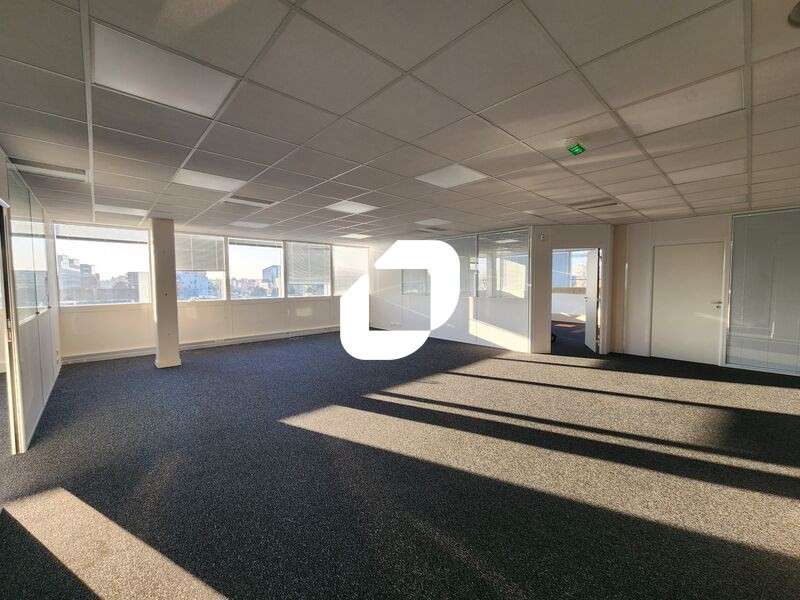 A louer Bureaux 154m² Velizy villacoublay