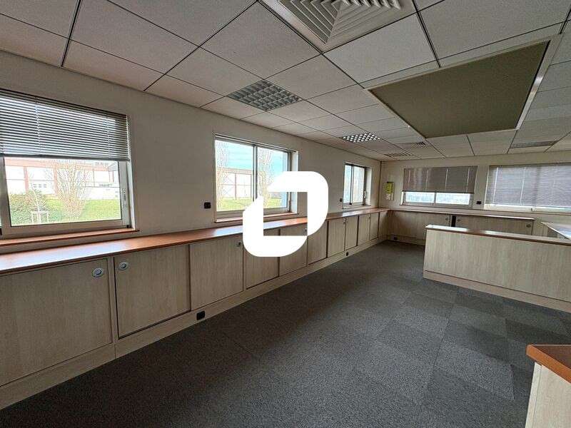 A louer Bureaux 177m² Mornant