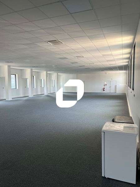 A louer Bureaux 609m² Argenteuil