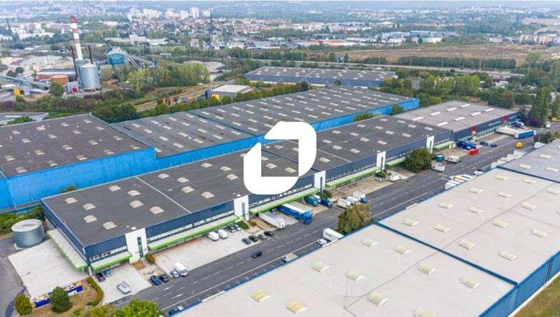 A louer Local d'activité 11369m² Cergy