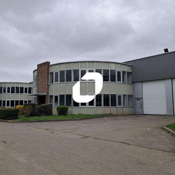 A louer Local d'activité 1560m² Buc
