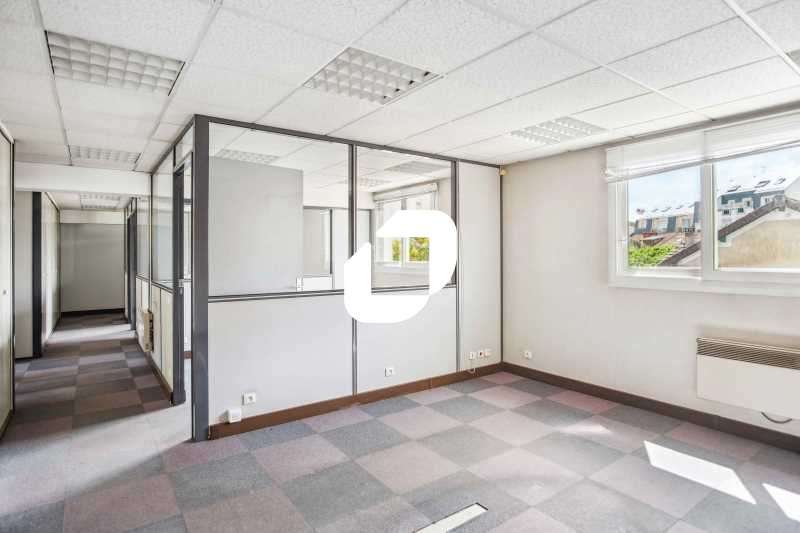 Vente Bureaux 185m² Villeparisis