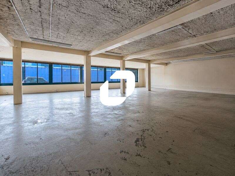 Vente Local d'activité 251m² Croissy beaubourg
