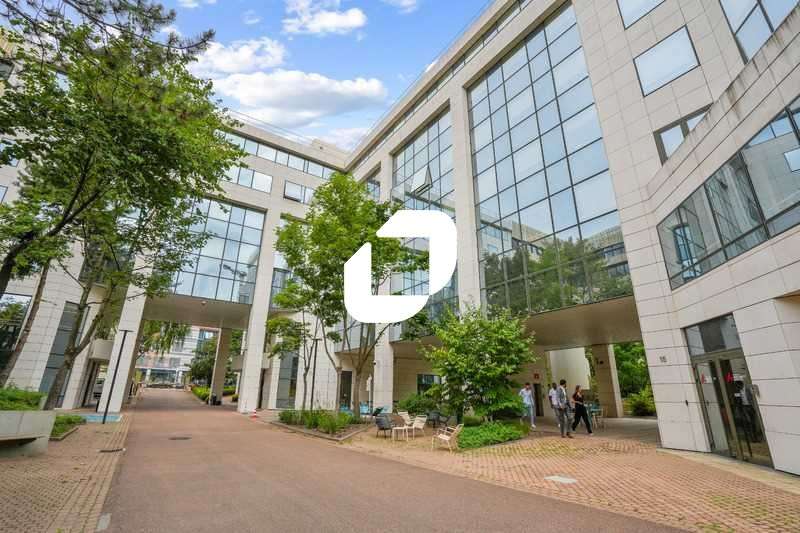A louer Bureaux 16229m² Montrouge
