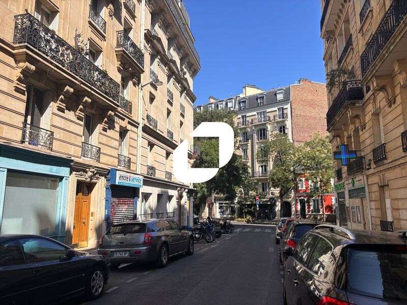 A louer Local commercial 55m² Paris